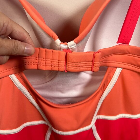 Torrid Colorblock One Piece Swimsuit Size 2X DD/F Underwire Beach Vacation - Picture 9 of 14